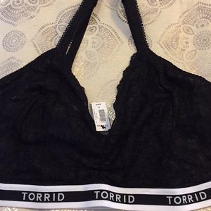 Torrid NWT bralette size 4